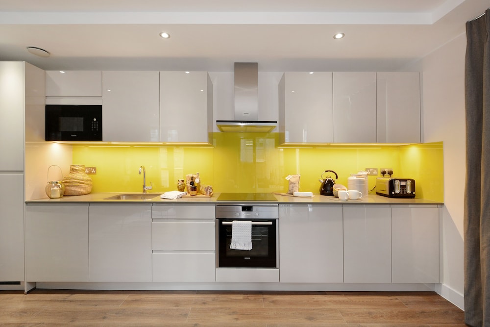 Twyne House Apartments 8/60