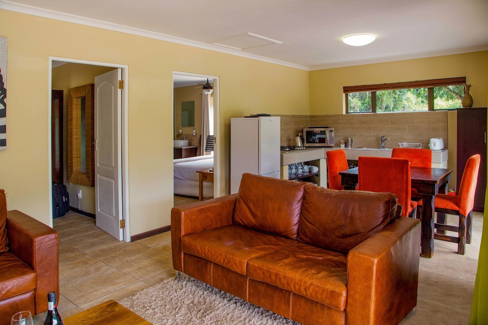 Thunzi Bush Lodge 35/50