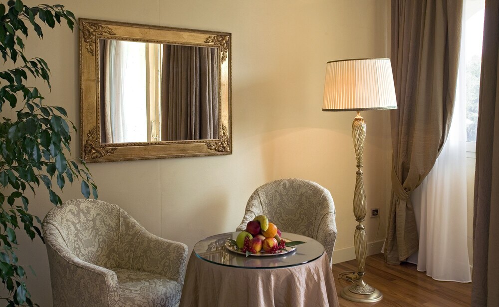 HOTEL TERME NERONIANE 42/72
