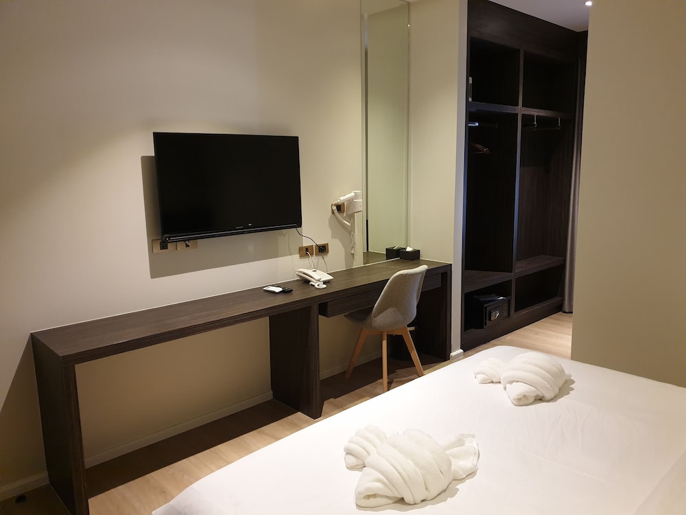 Xotel 38/47