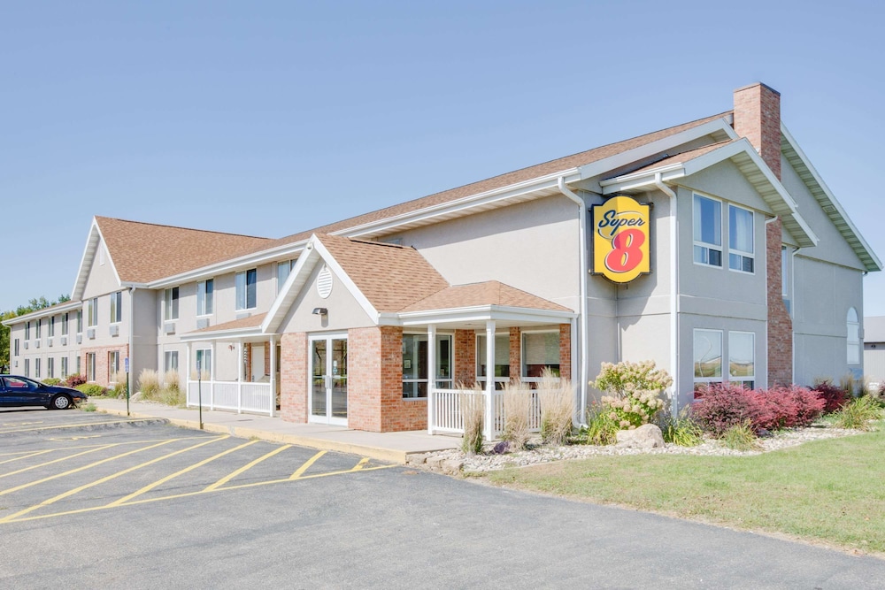 Super 8 By Wyndham Jackson Mn 1/41