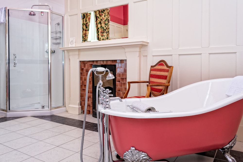 Fernhill Hotel 48/48