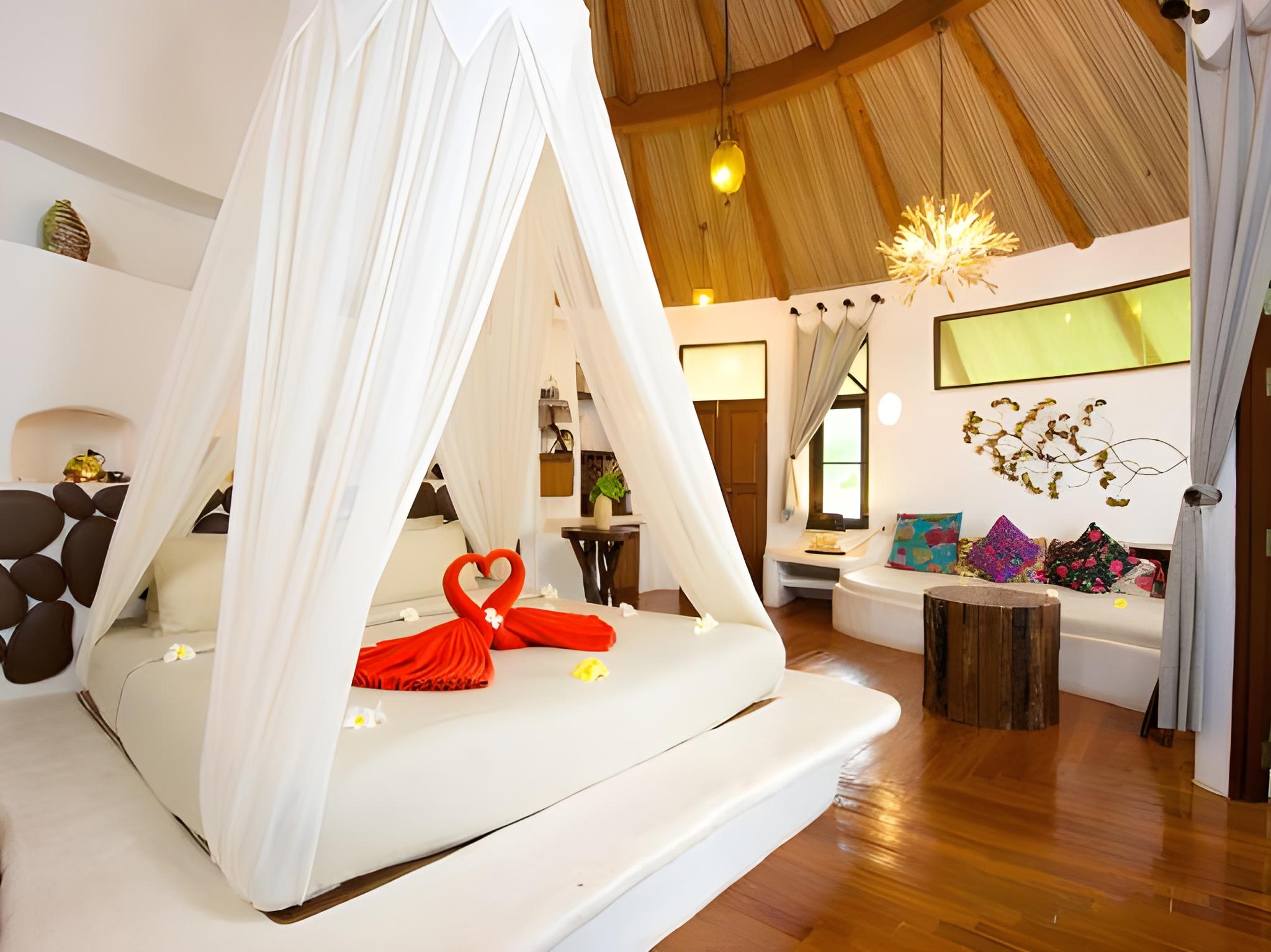 Sala, White Sand, Villa, King Bed