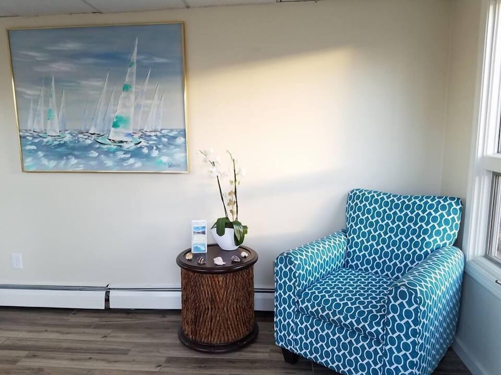 Seabreeze Motel 43/57