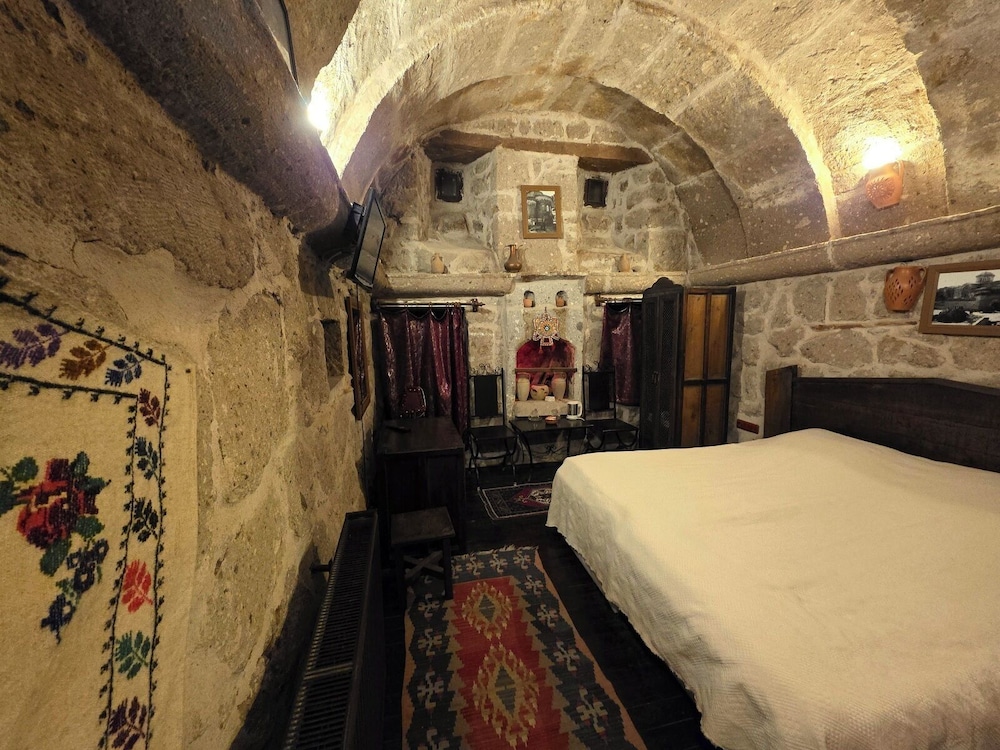 Cappadocia Antique Gelveri Cave Hotel 27/64