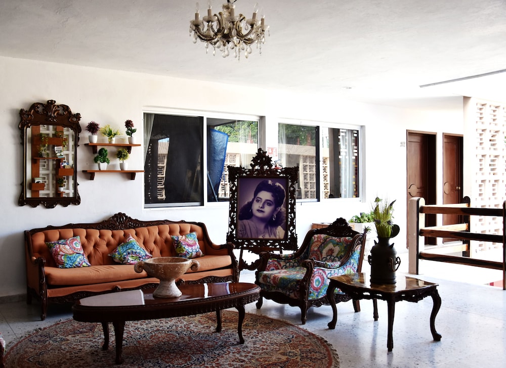 Hotel Mary Carmen 42/72