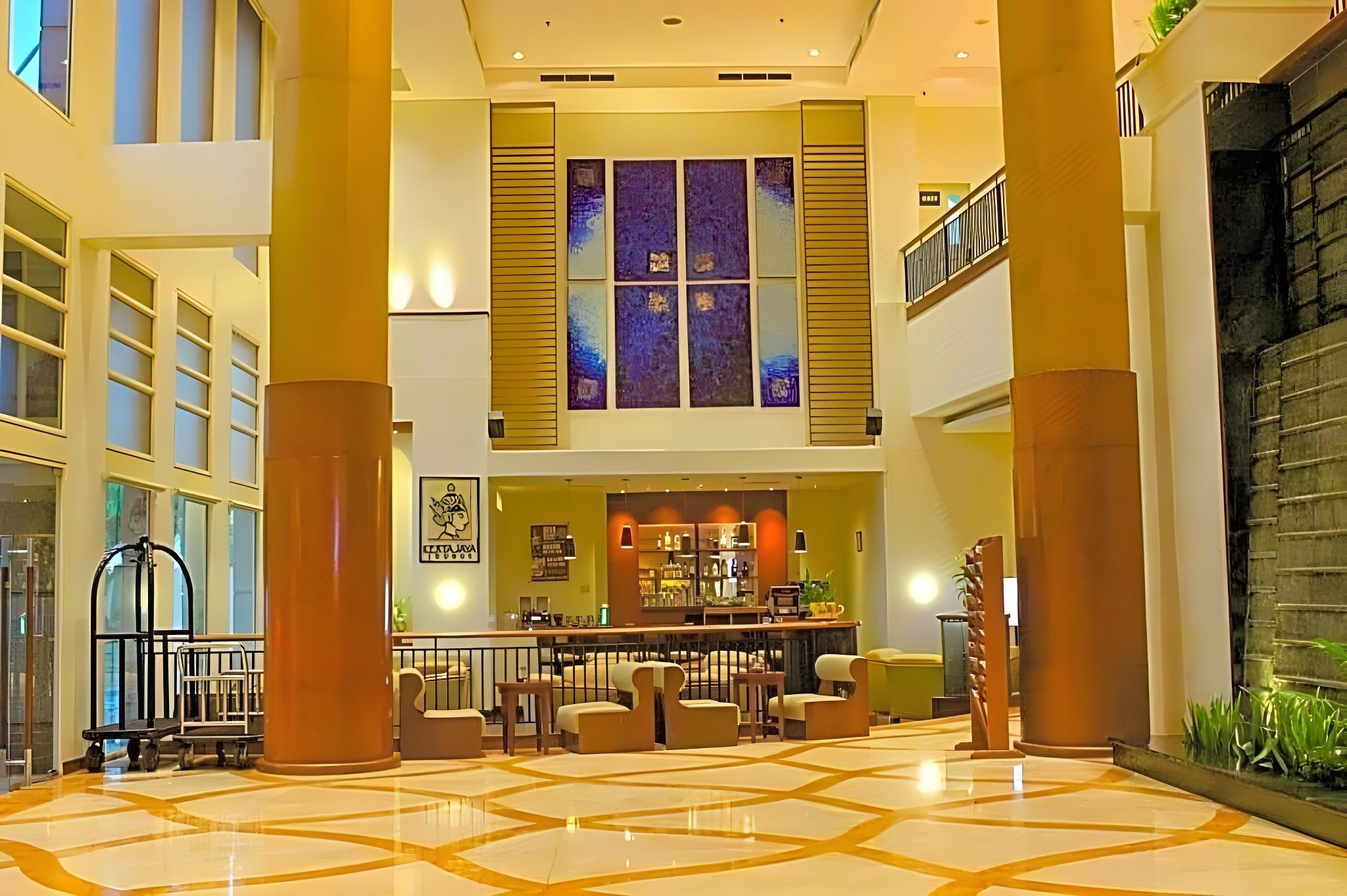 Grand Surya Hotel Kediri 10/51