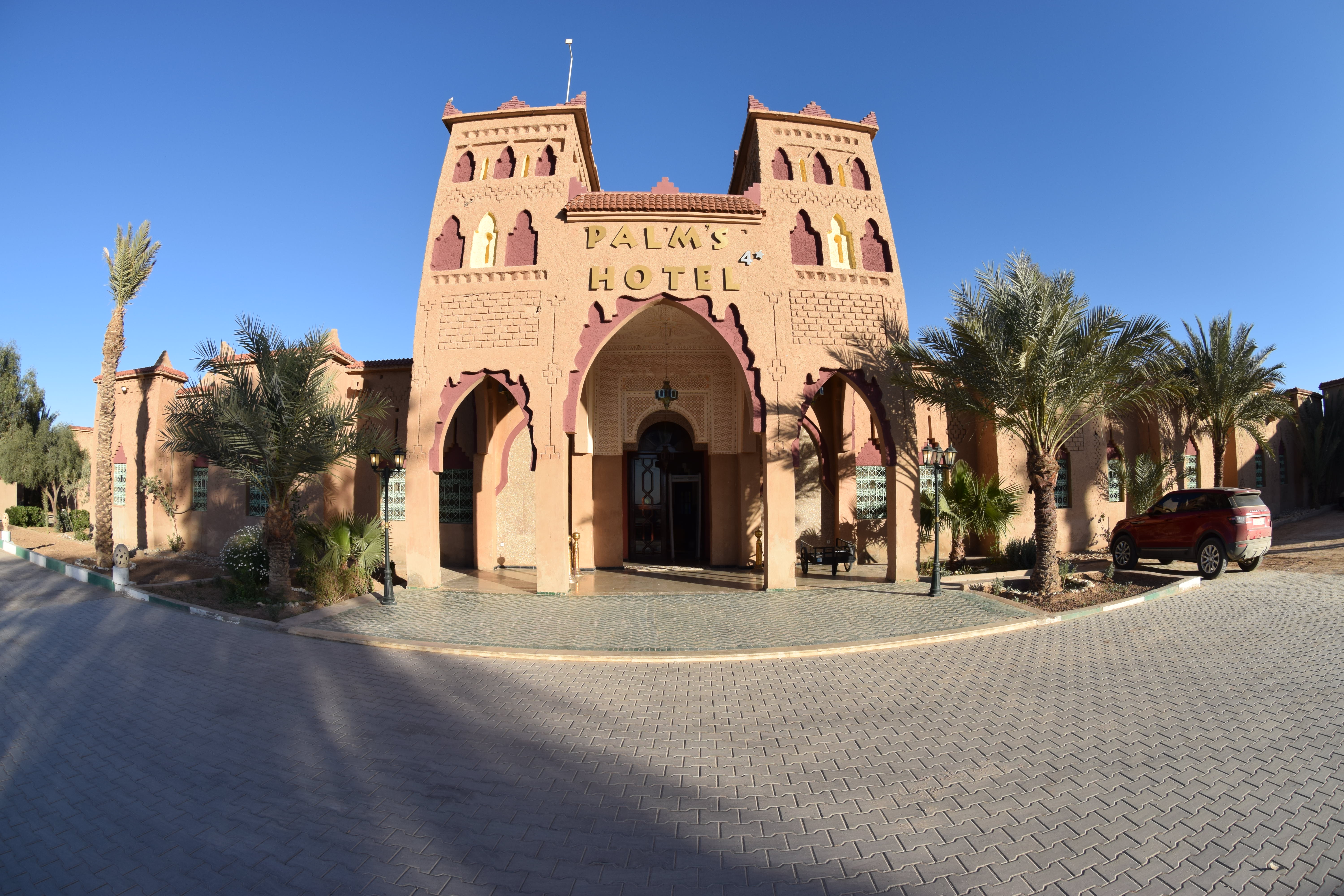 Palms Hotel Club 36/41