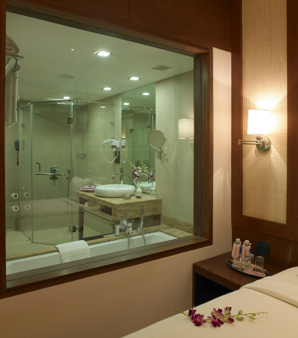 Royal Orchid Resort & Convention Centre Bangalore 34/34