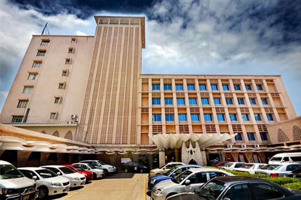 Agrabad Hotel 64/69