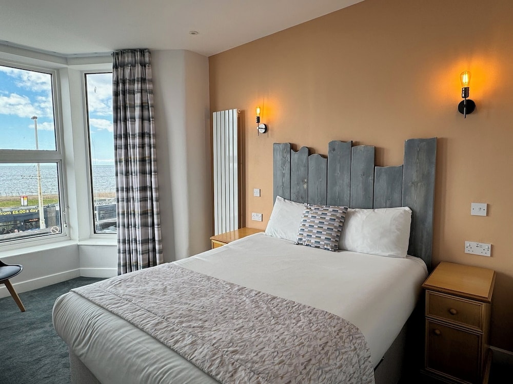 The Craig-Y-Don Hotel 9/50