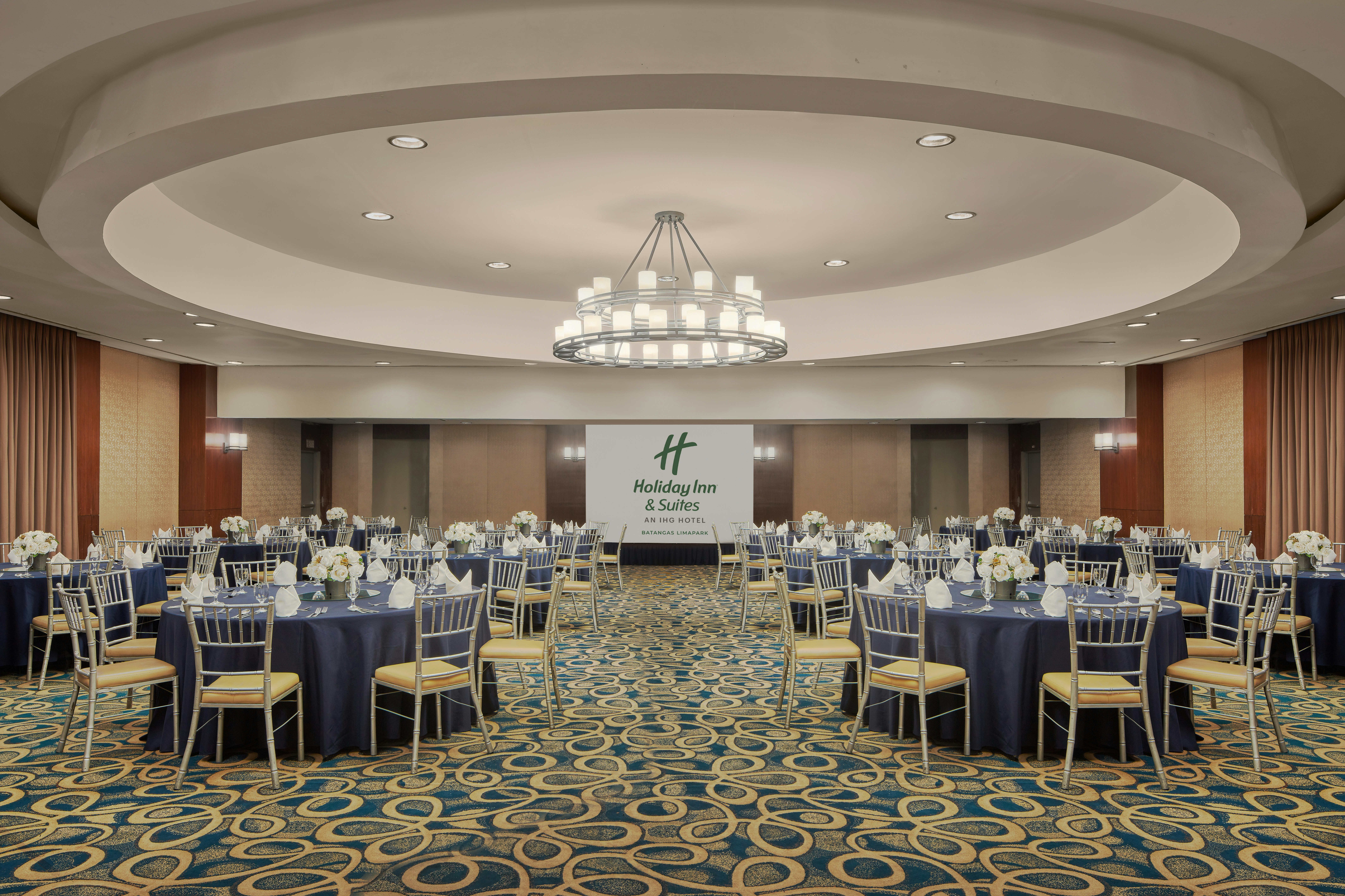 Holiday Inn & Suites Batangas Limapark 38/50