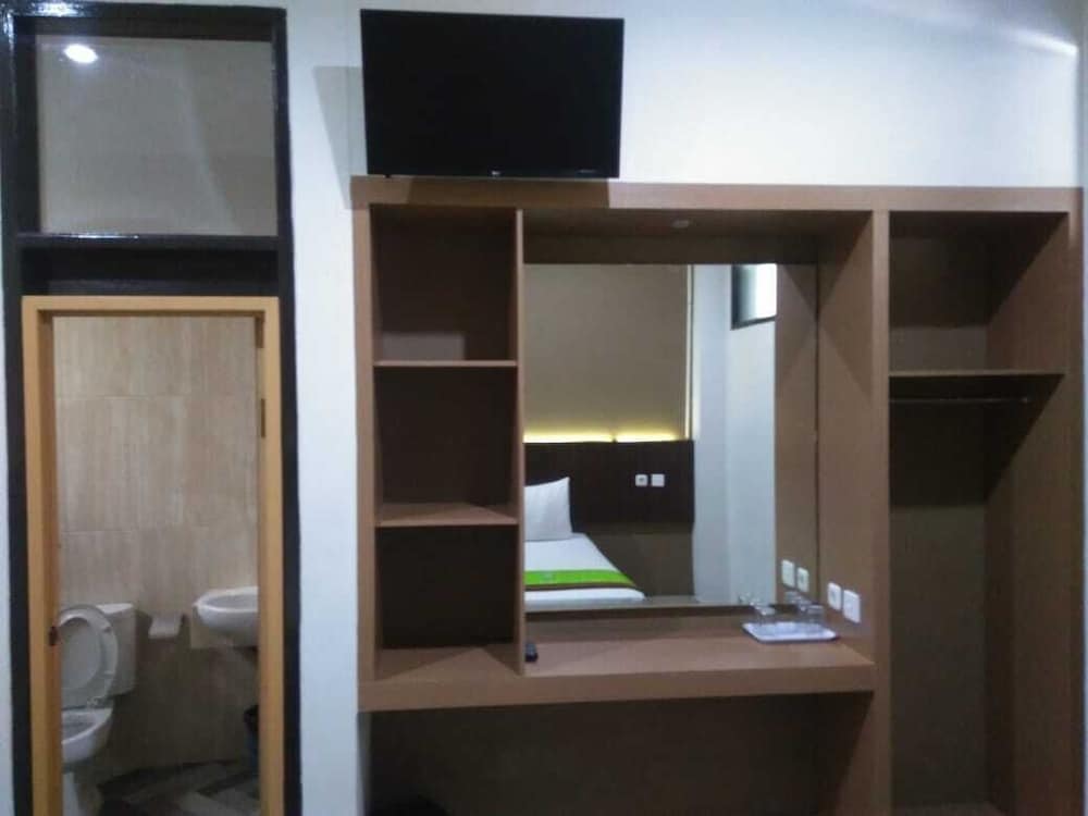 Hotel Bumi Makmur Indah 43/54