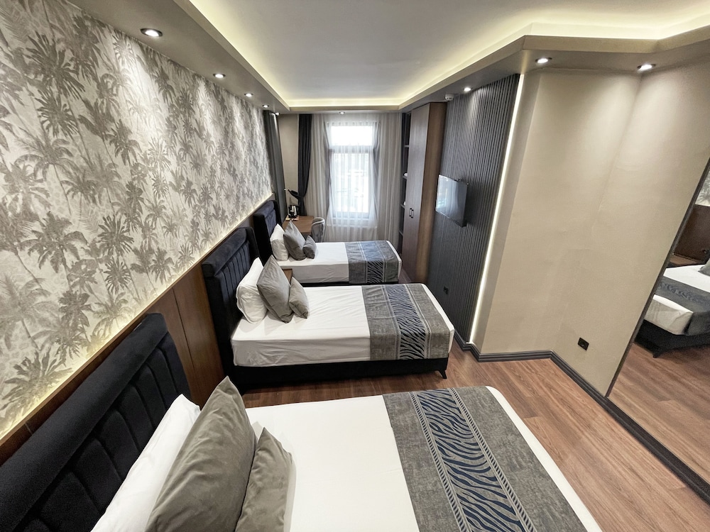 Grand Uskudar Otel 15/39