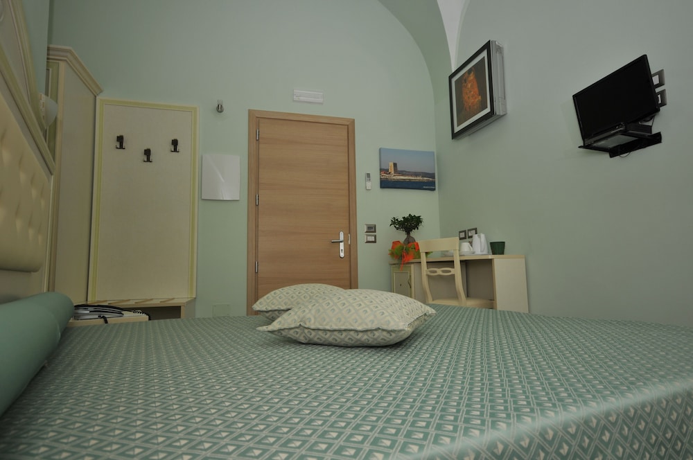 Relais Parallelo 41 13/38