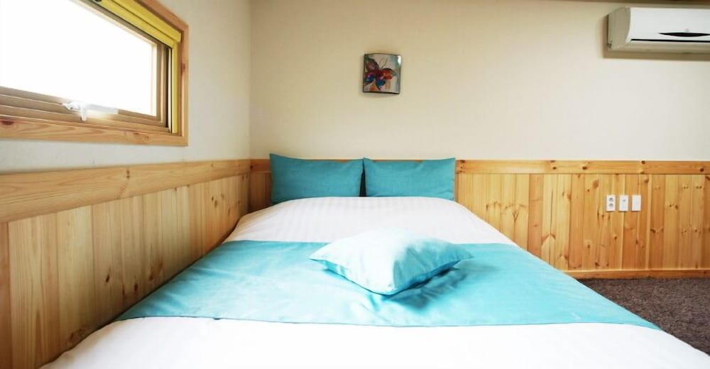 Jeju Gotjawal Geomoon Oreum Pension 11/50