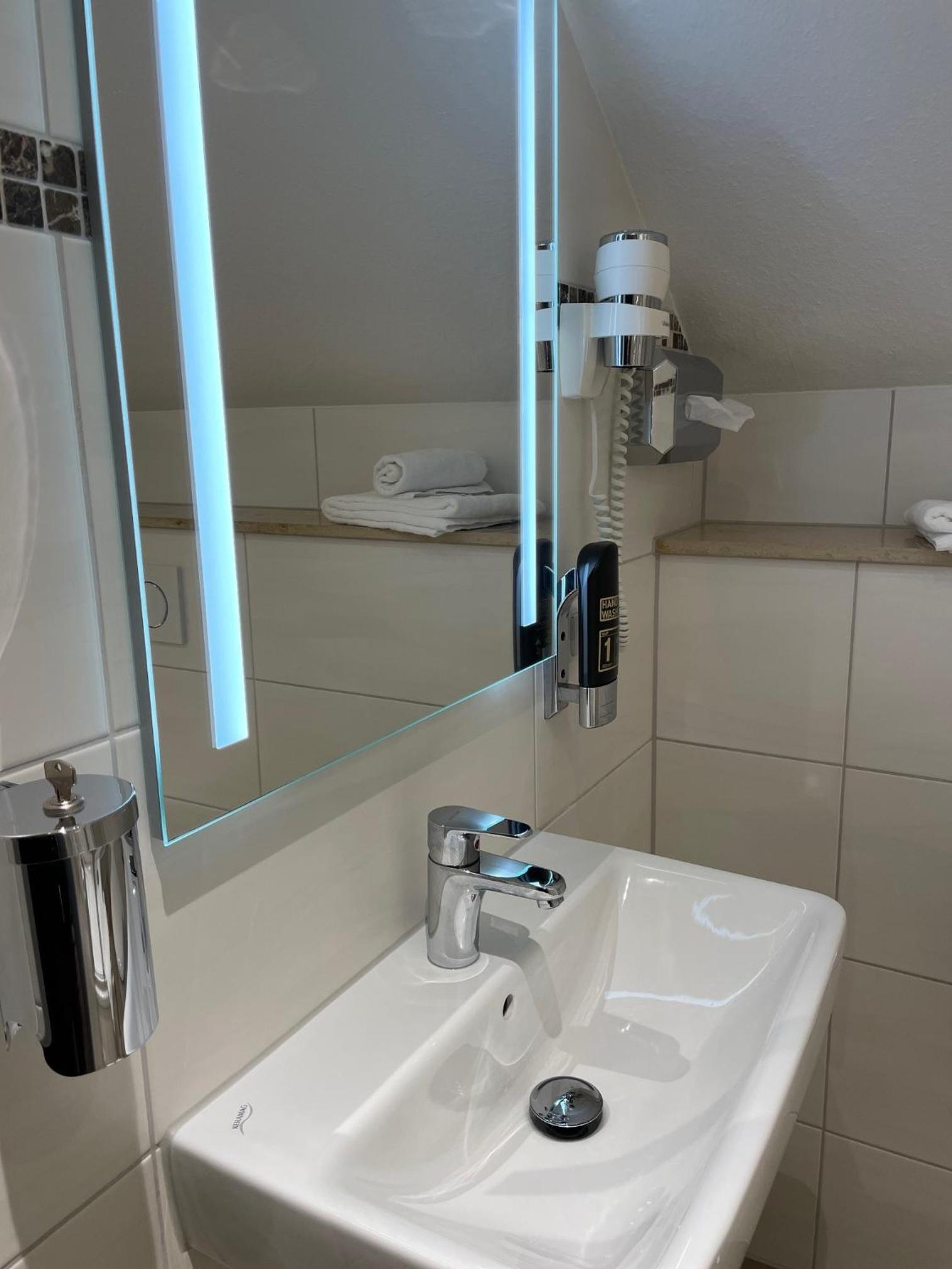 Hotel Harburger Hof 44/50