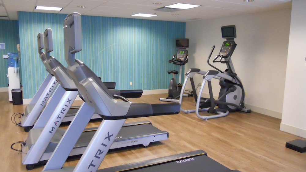 Holiday Inn Express Bethlehem Airport Allentown Area 39/80