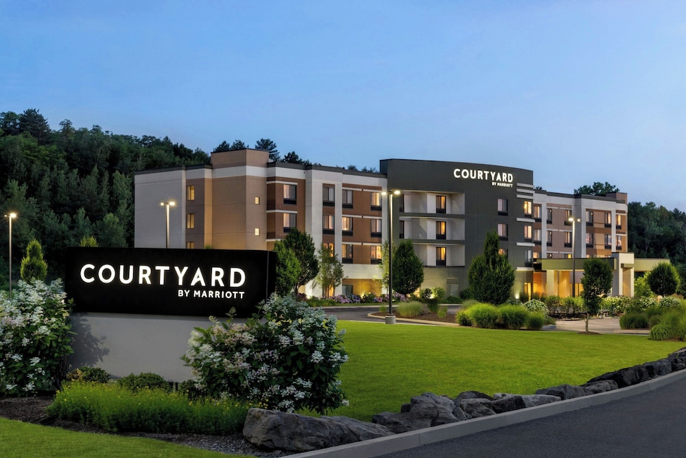 Courtyard by Marriott Wilkes-Barre Arena 3/48