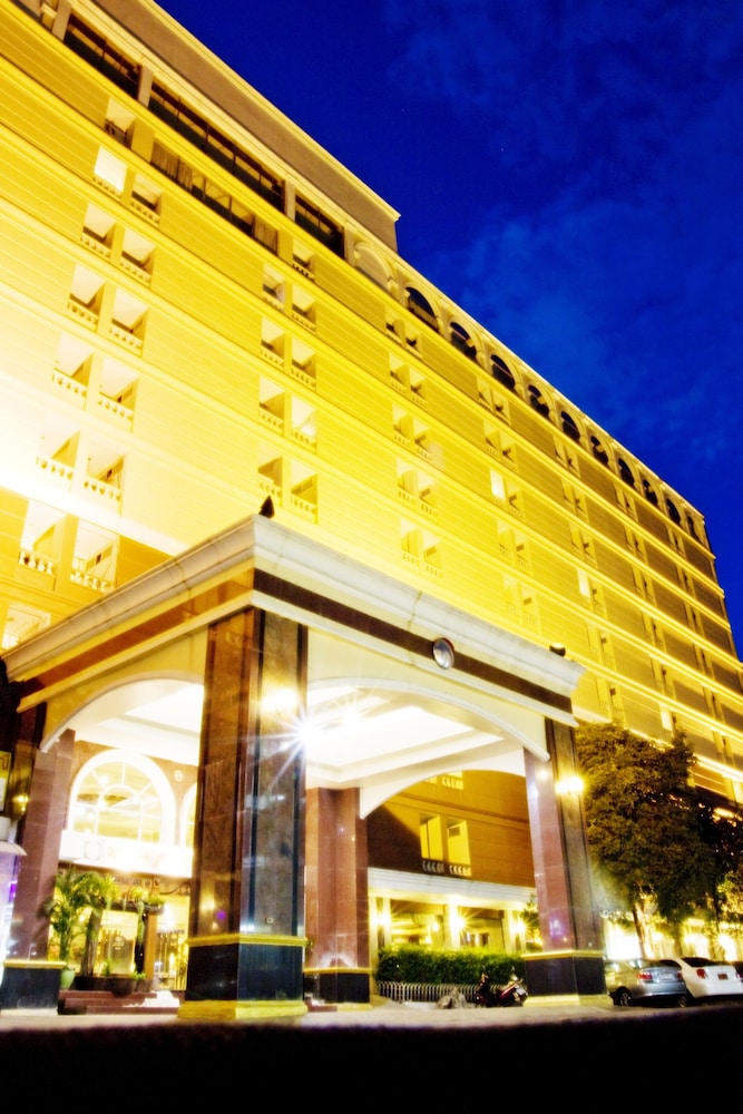 Niran Grand Hotel photo4