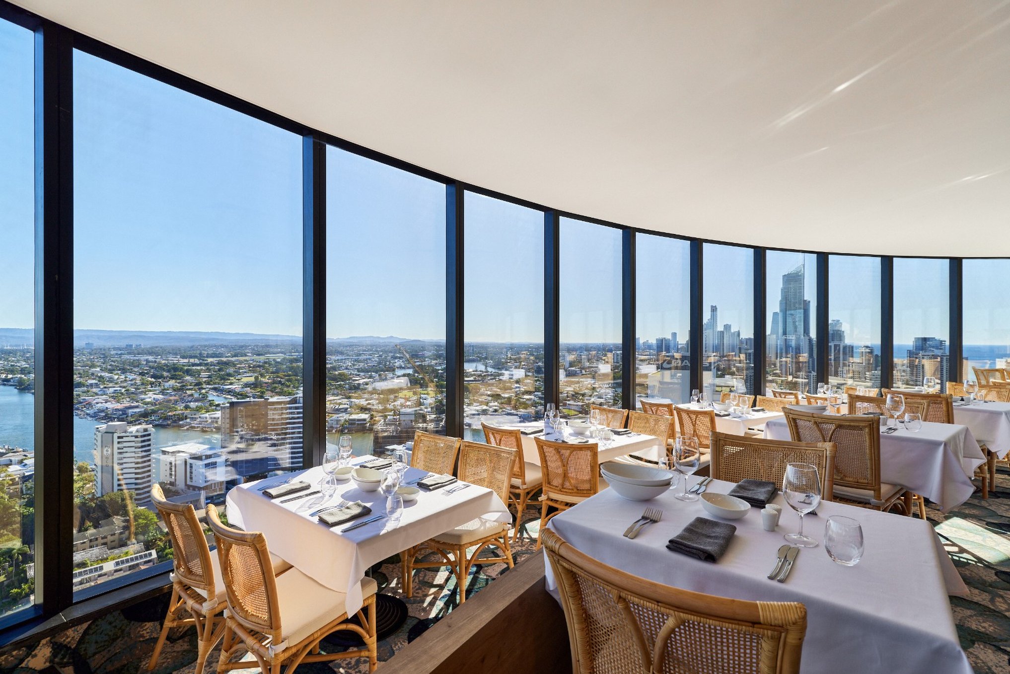 Crowne Plaza Surfers Paradise 52/77