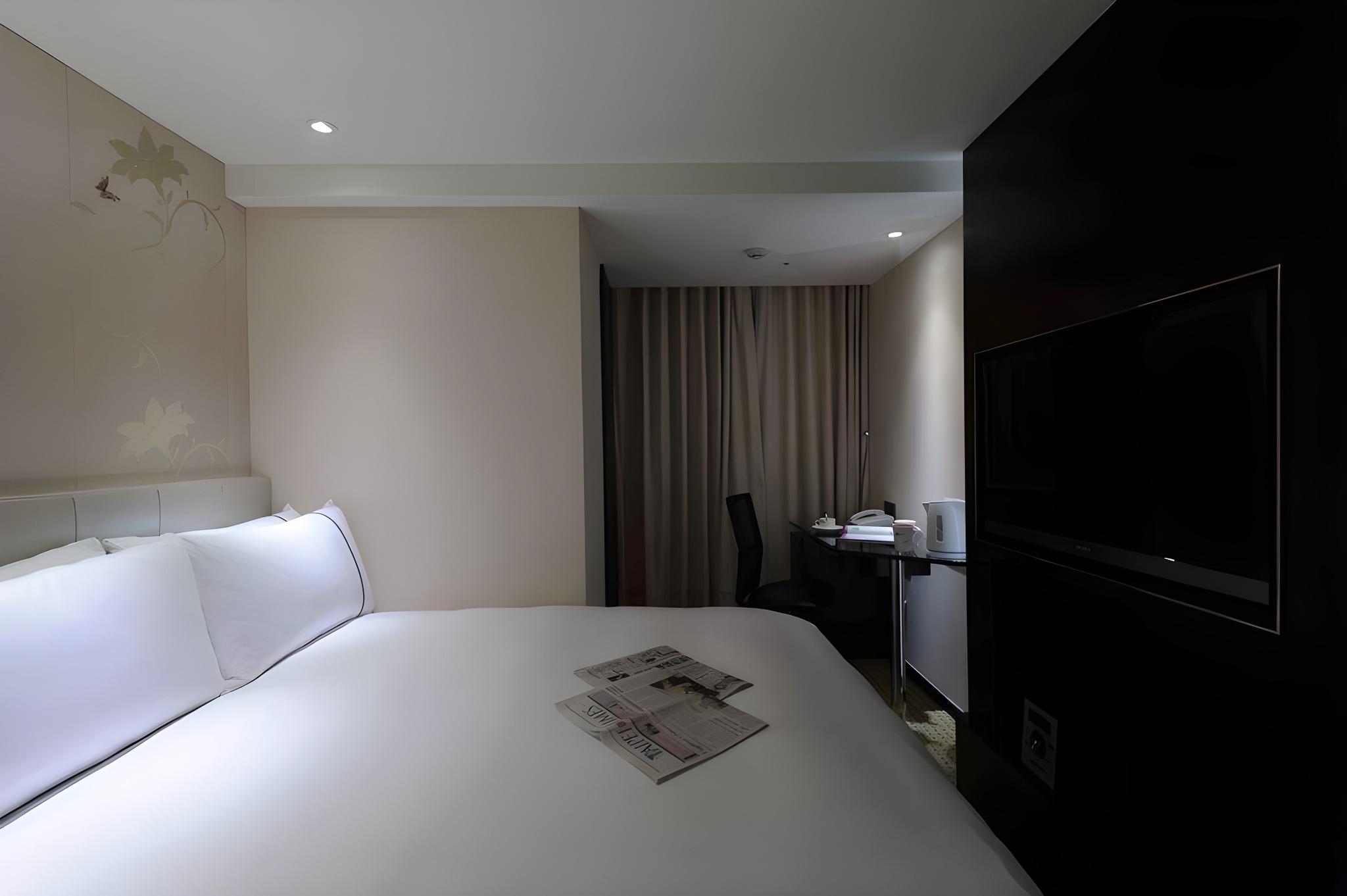1 Bedroom, Basic