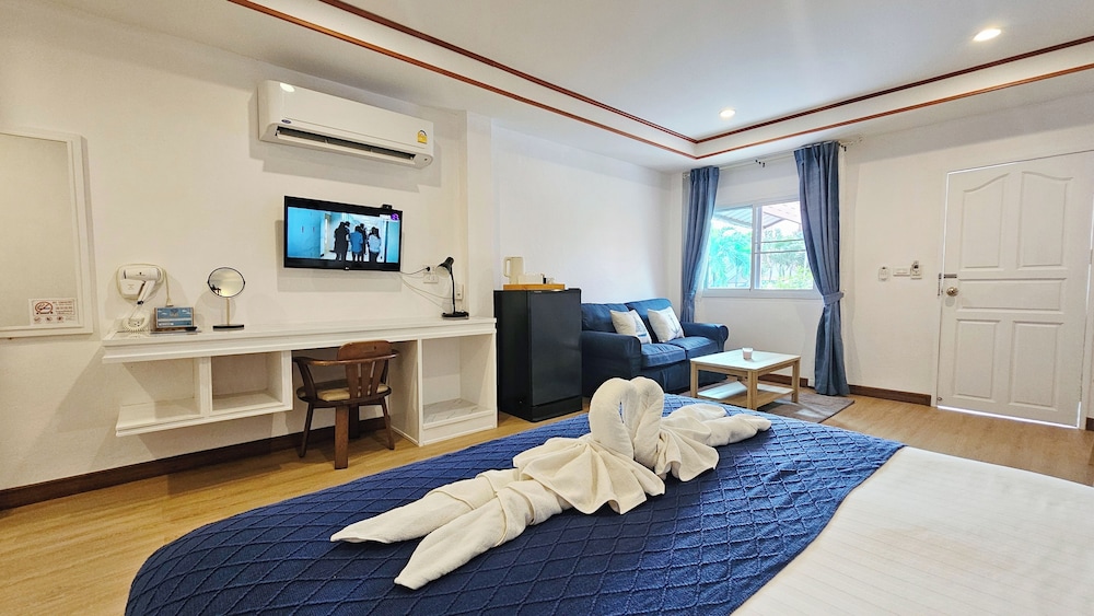 Garden, Cottage, King Bed