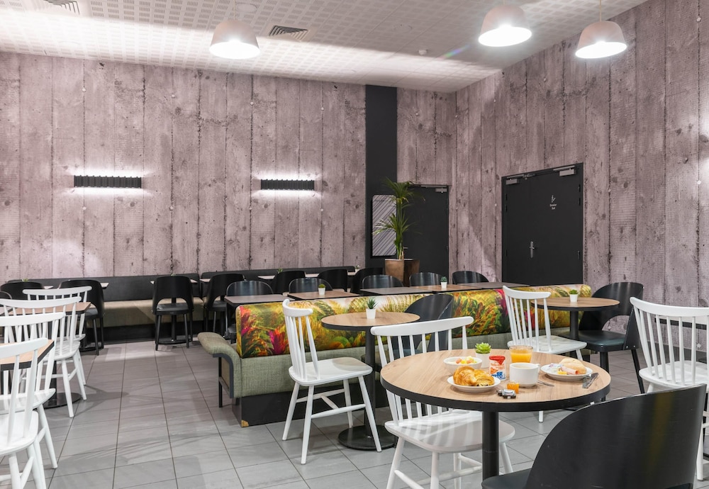 B&B HOTEL Lyon Centre Perrache 49/62