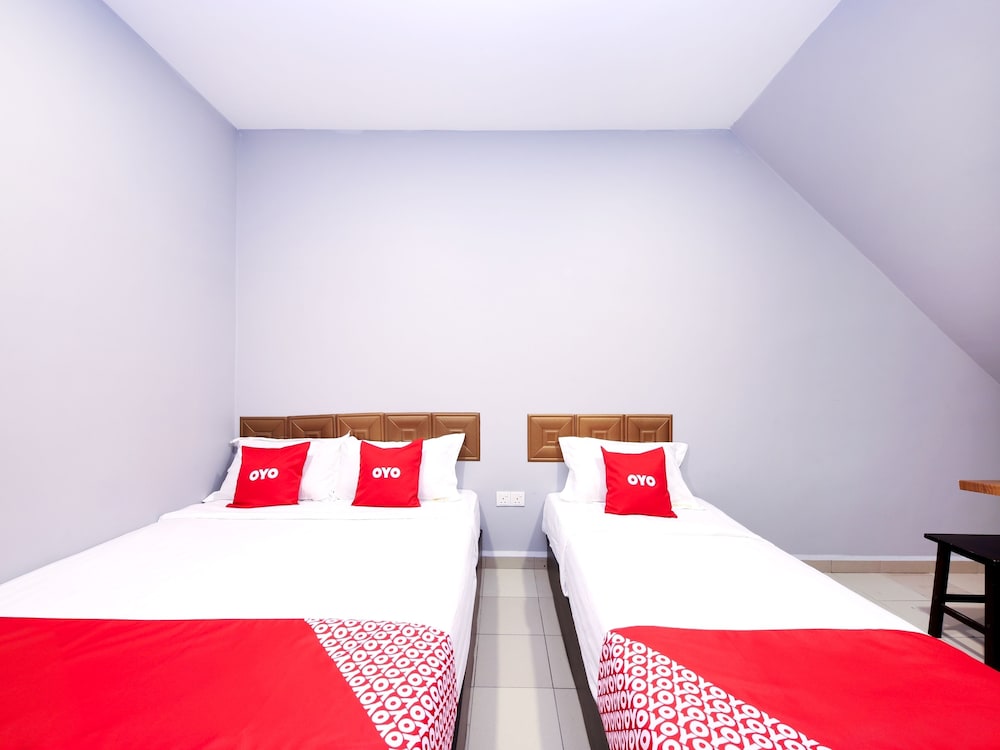 Oyo 1184 Ho Hotel 18/22