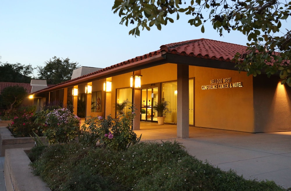 Kellogg West Conference Center &amp; Hotel 2/32