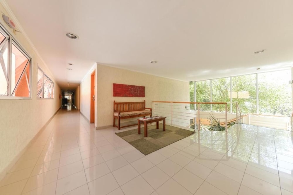 Carlton Plaza Baoba 3/33