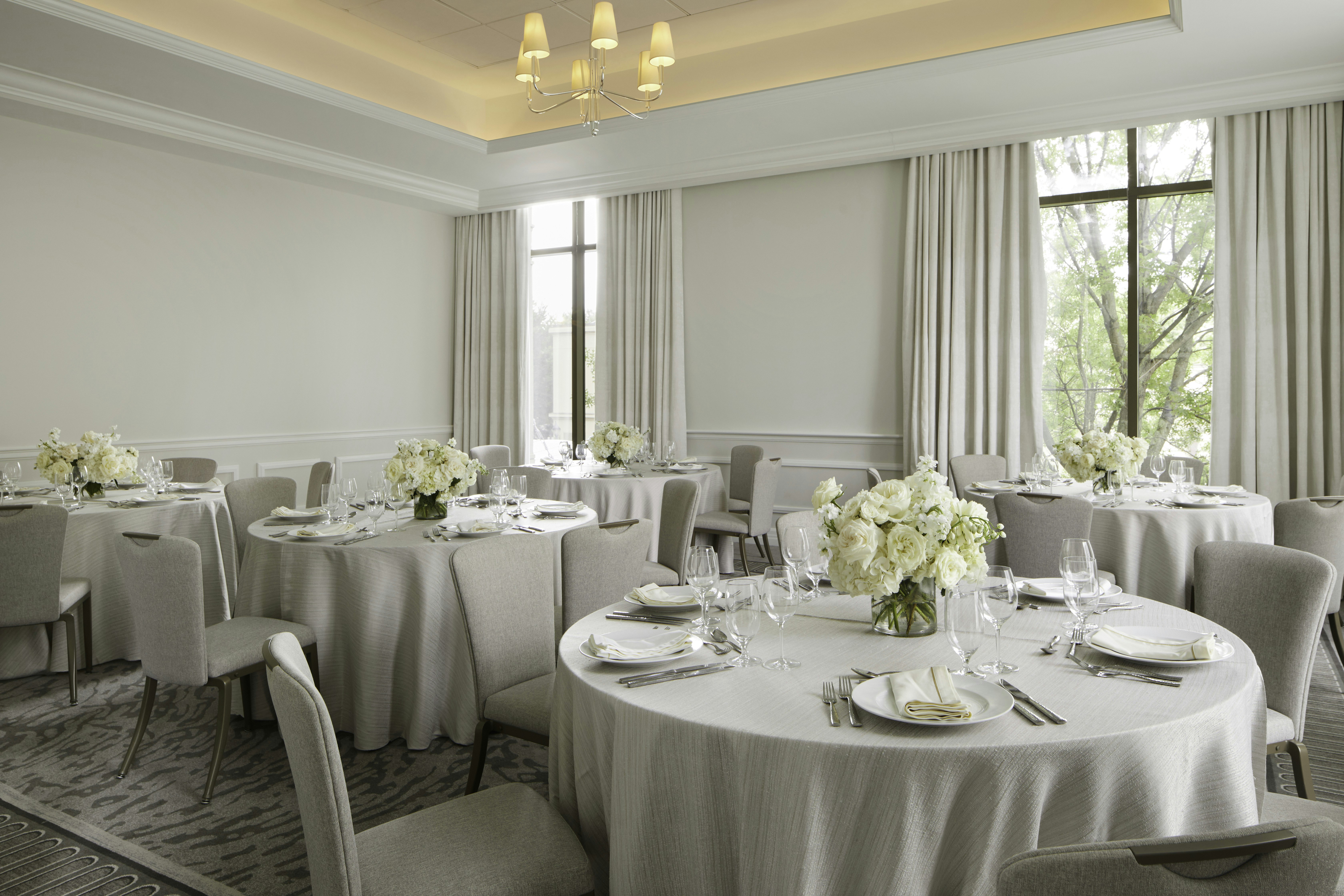 Waldorf Astoria Atlanta Buckhead 56/80
