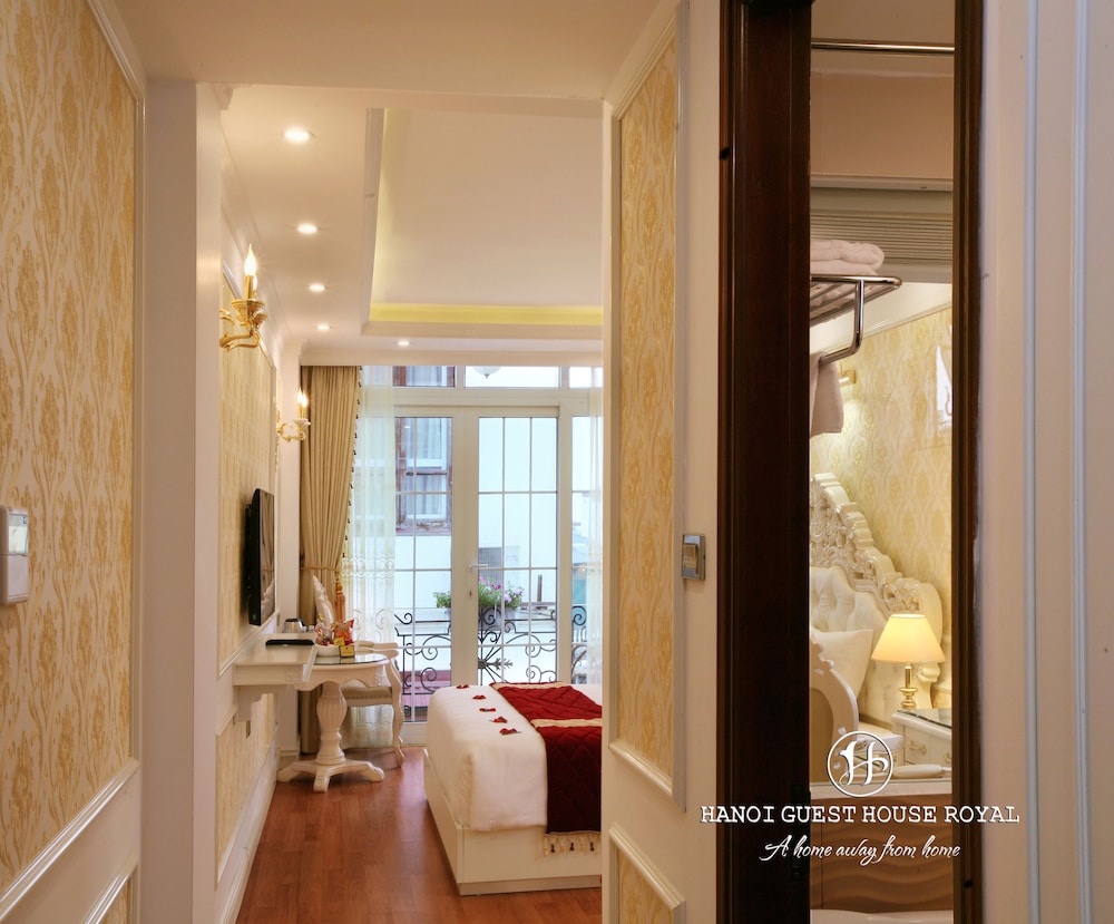 Hanoi Hotel Royal 72/74