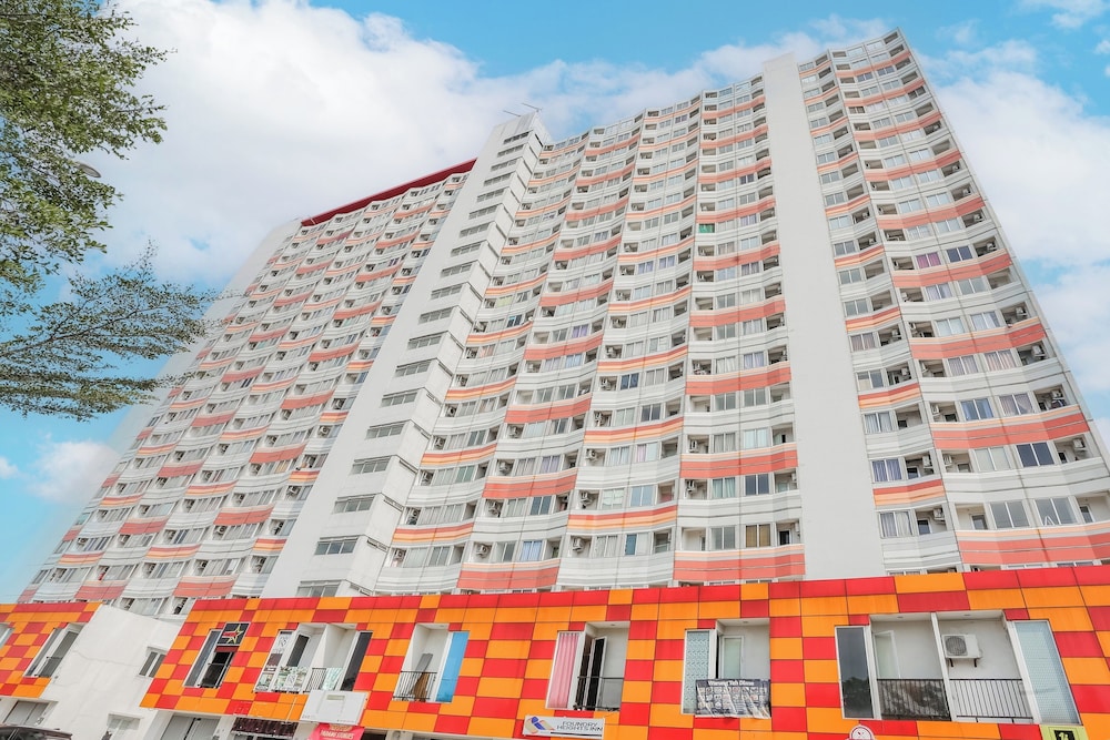Hotel O Tower Mahakam at Riverview Jababeka Living Plaza Room PDL 99 photo3