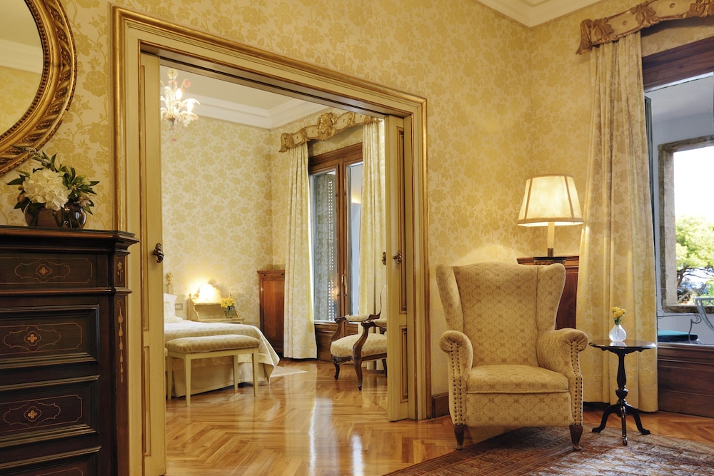 Hostal de la Gavina 46/82