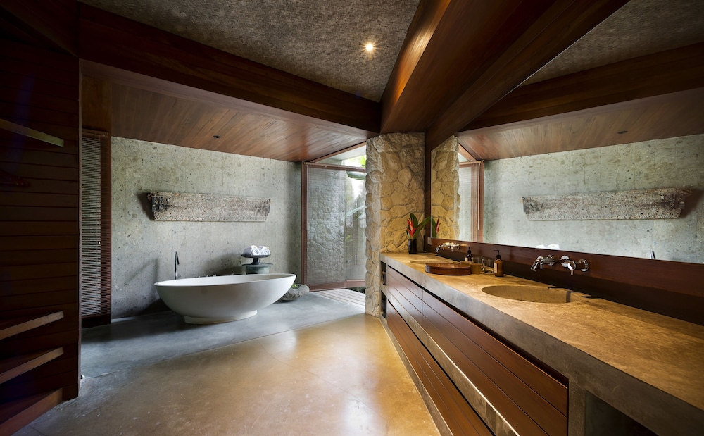 Planta Luxury Boutique Resort 55/56