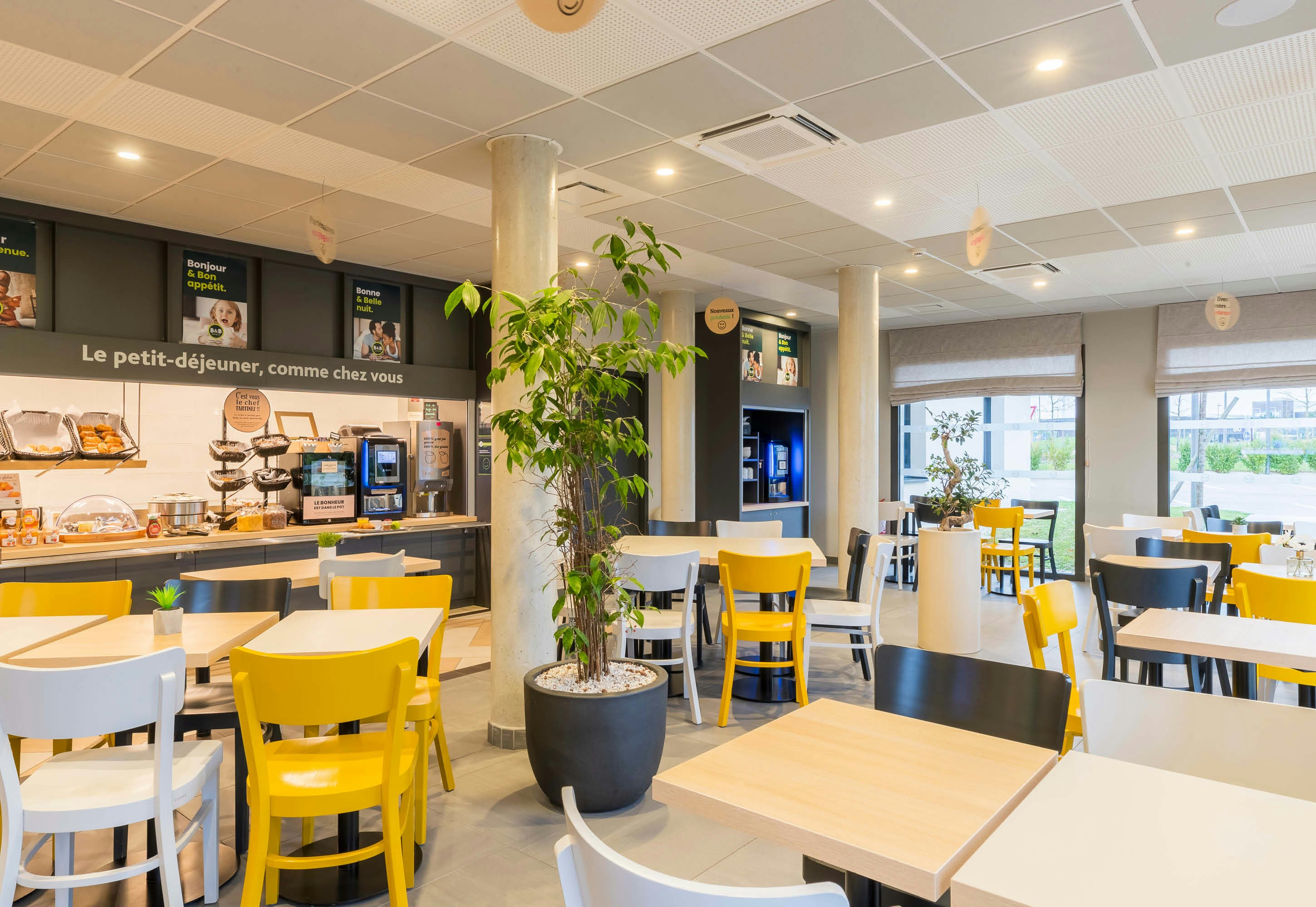 B&B Hotel Troyes Magasins d usine 14/26