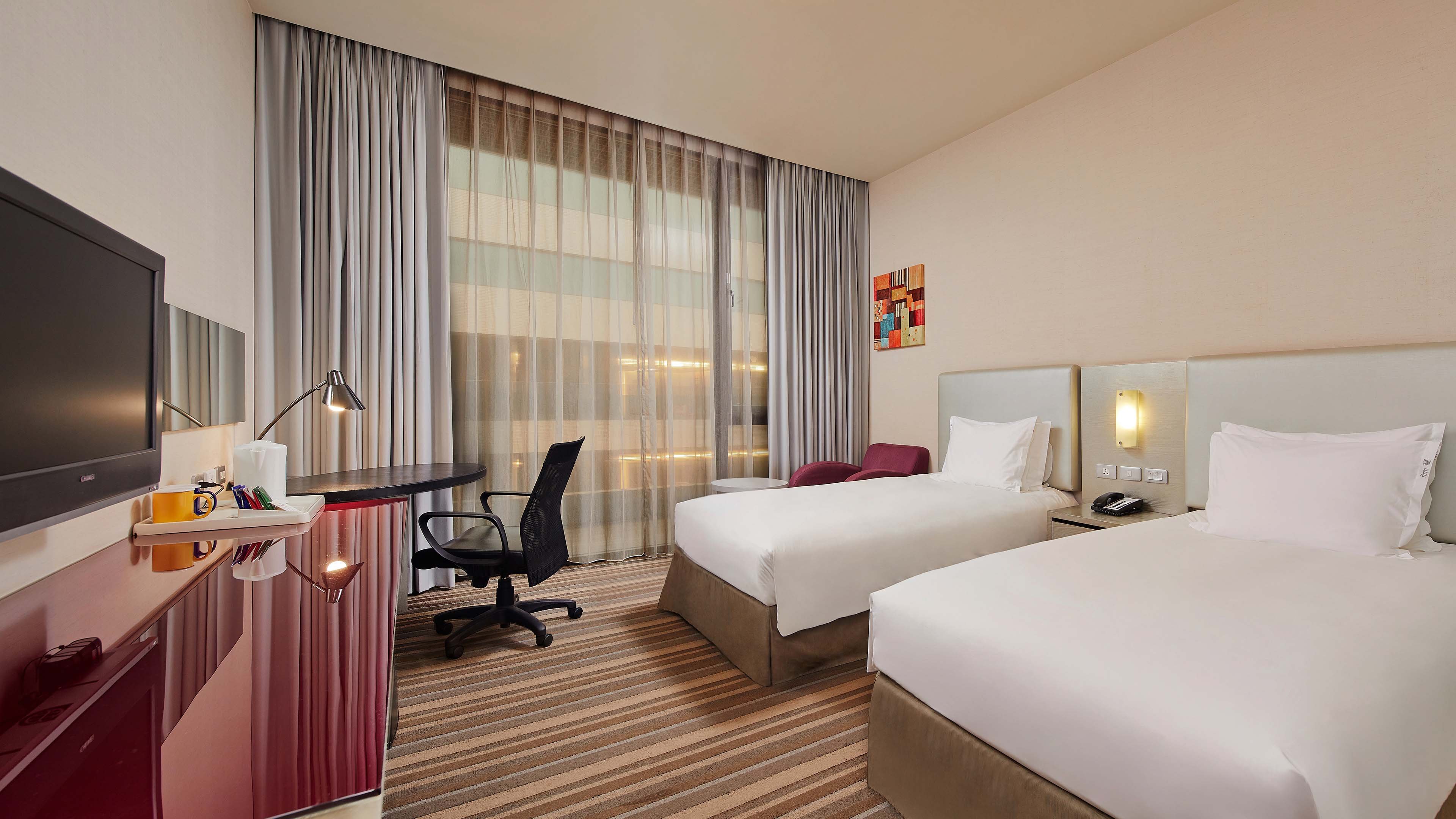 Holiday Inn Express Taichung Park 25/58