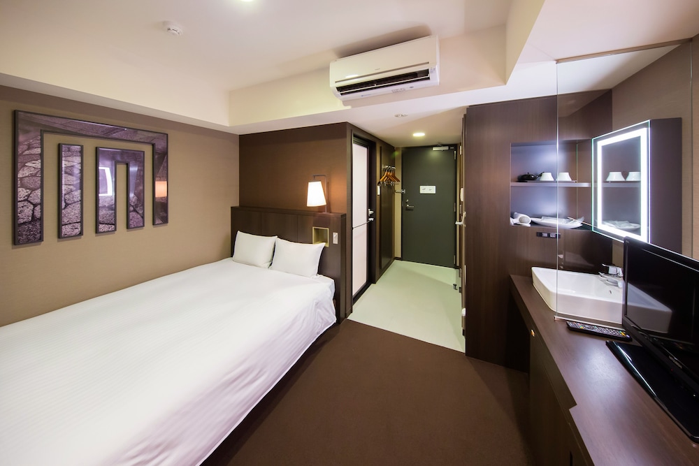 ECONOMY, DOUBLE BED