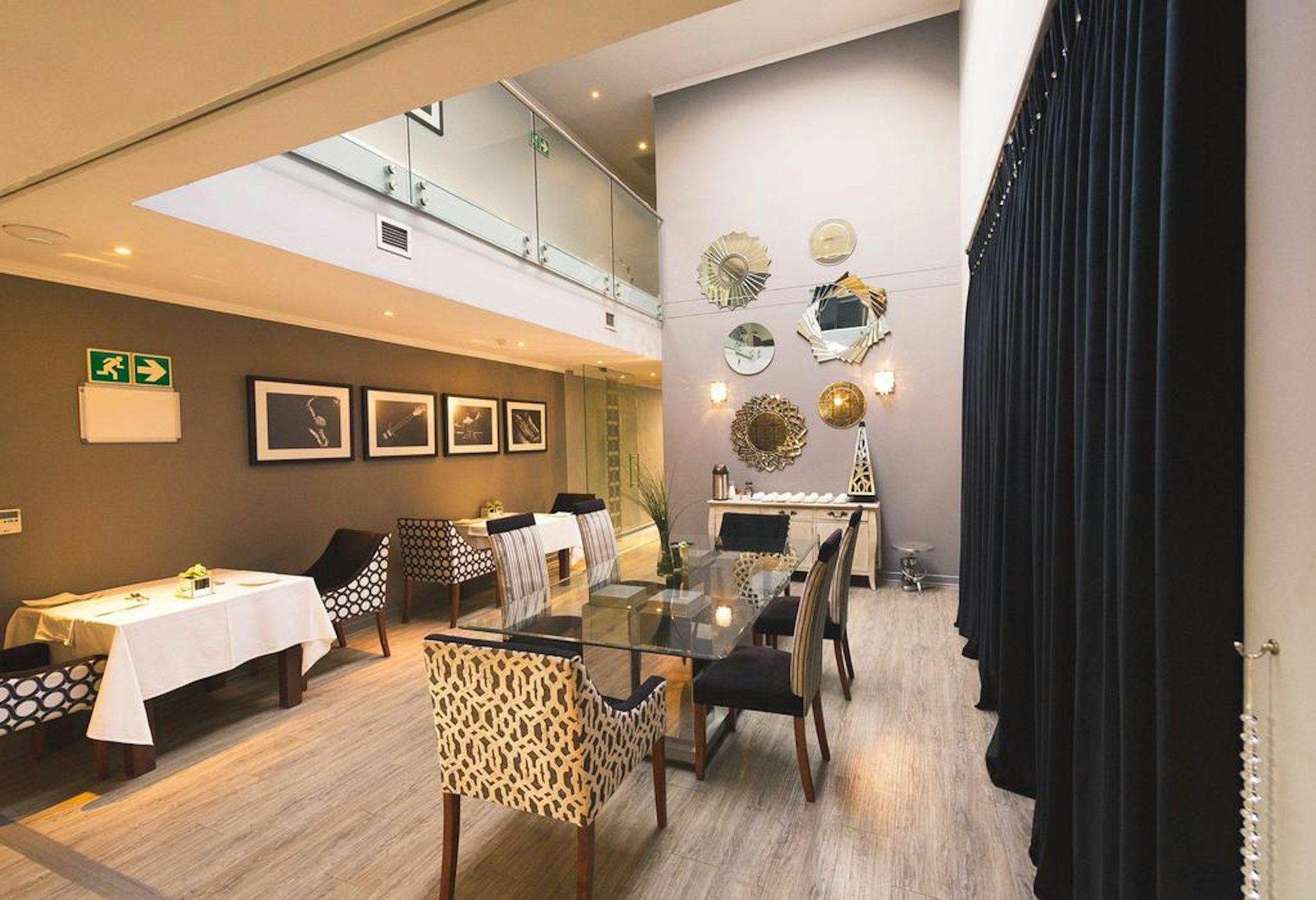 Blue Diamond Boutique Hotel 31/36