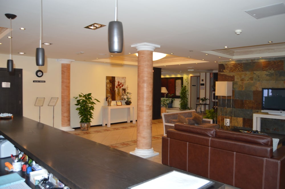 La Aldea Suites Hotel 10/50