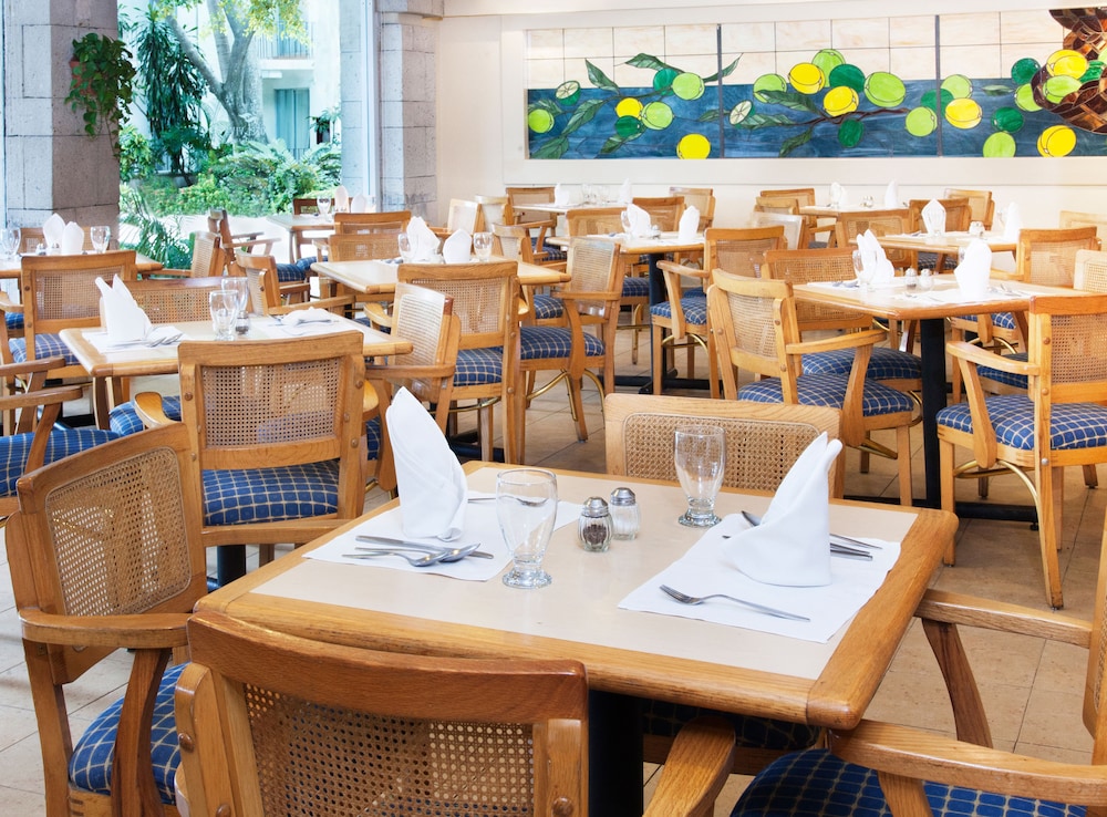 restaurant-cafeteria