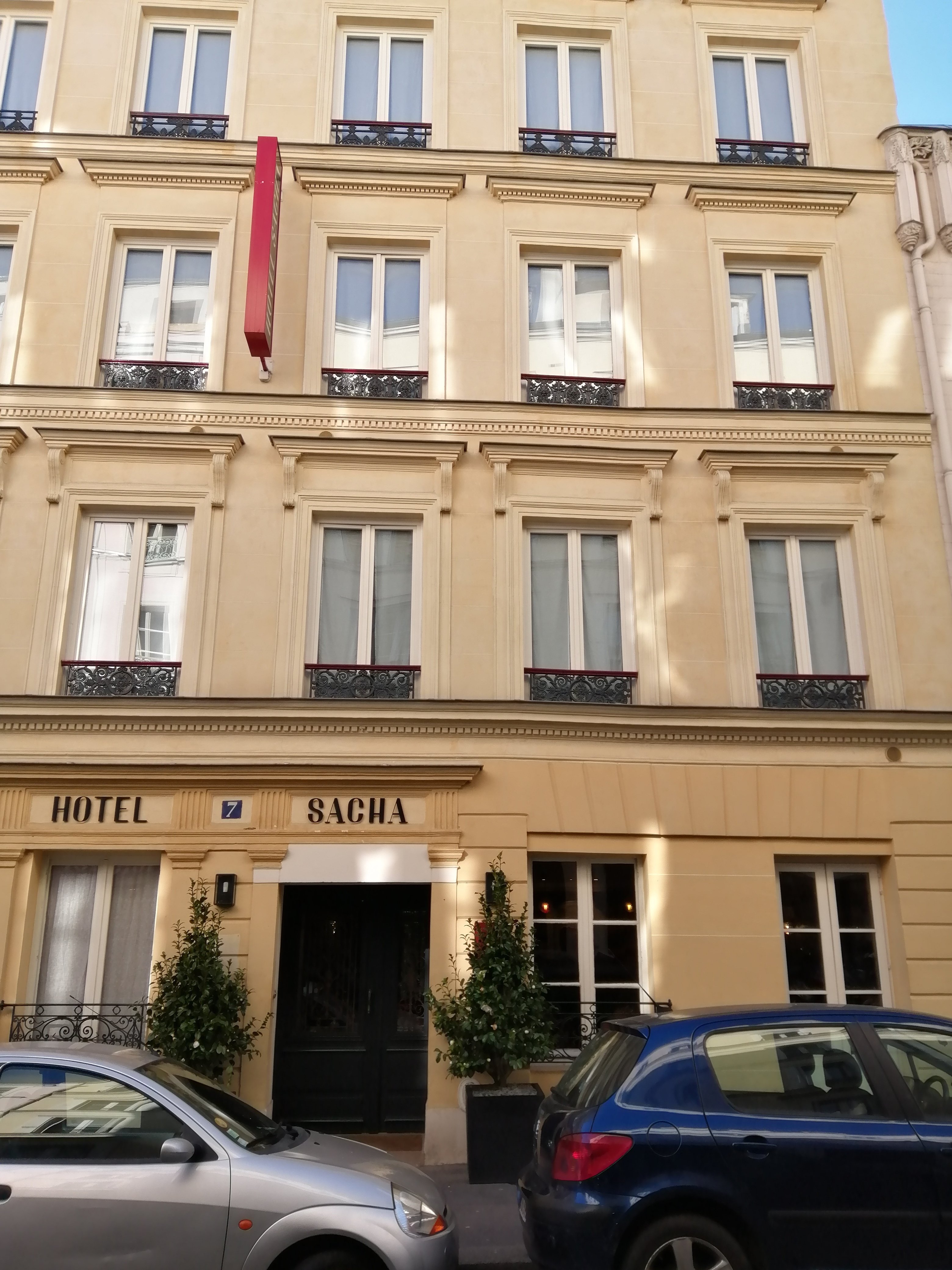 Hotel Sacha in PARIS