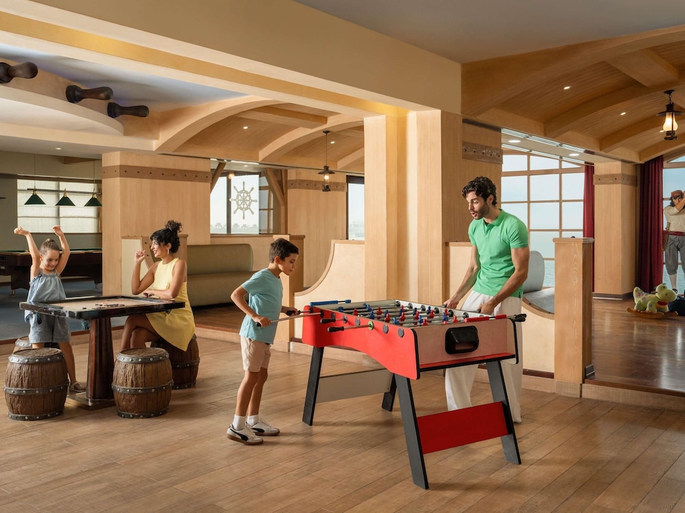 Pullman Al Marjan Island Resort 74/114