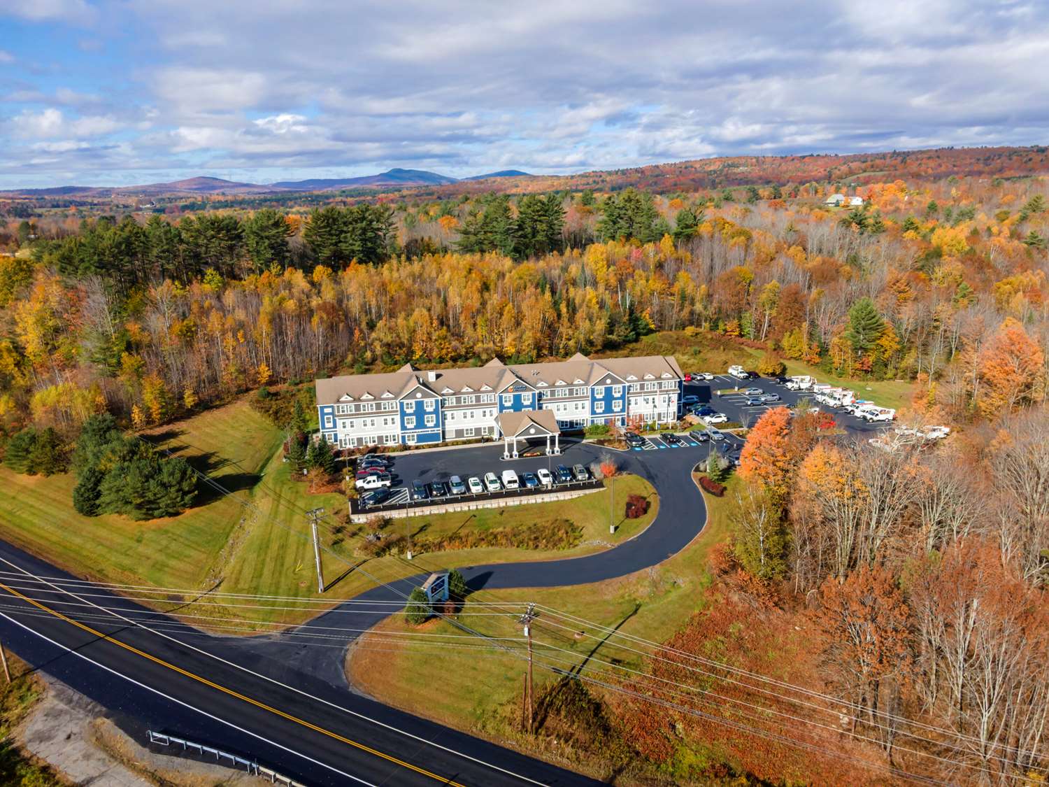 Comfort Inn & Suites Wilton, ME 26/27