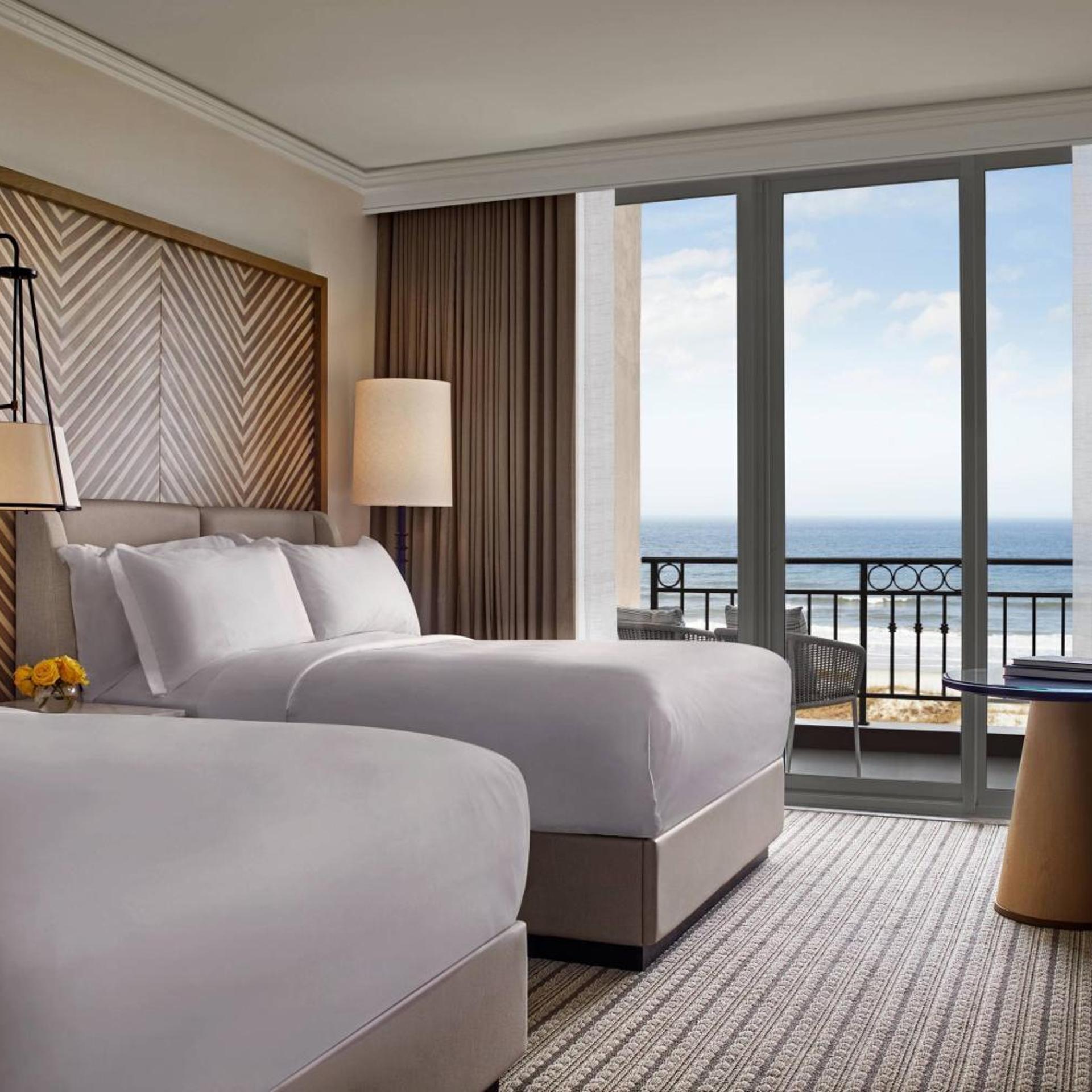 Room, 2 Queen Beds, Coast View, Balcony
