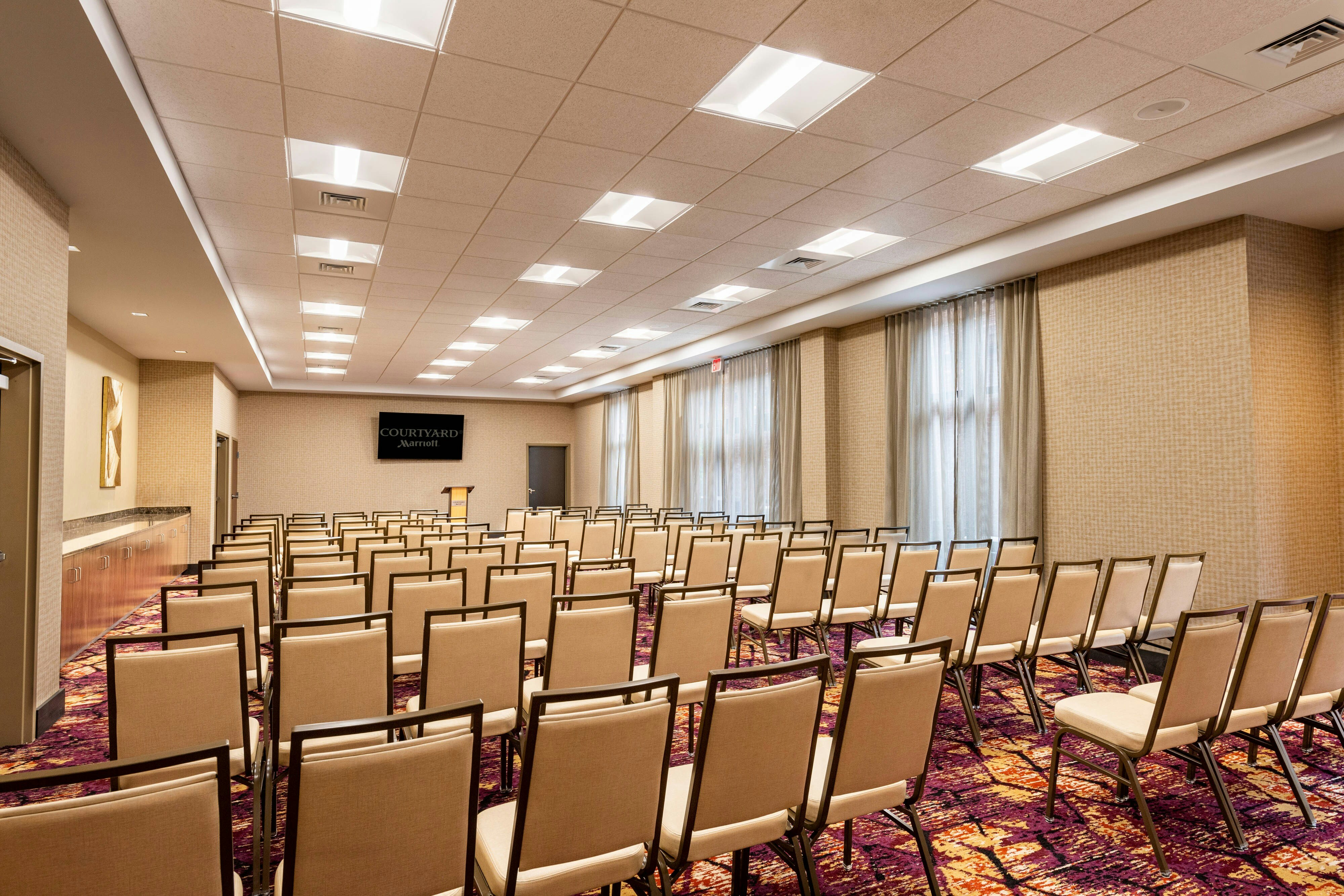 Courtyard by Marriott Winston-Salem Downtown 27/32