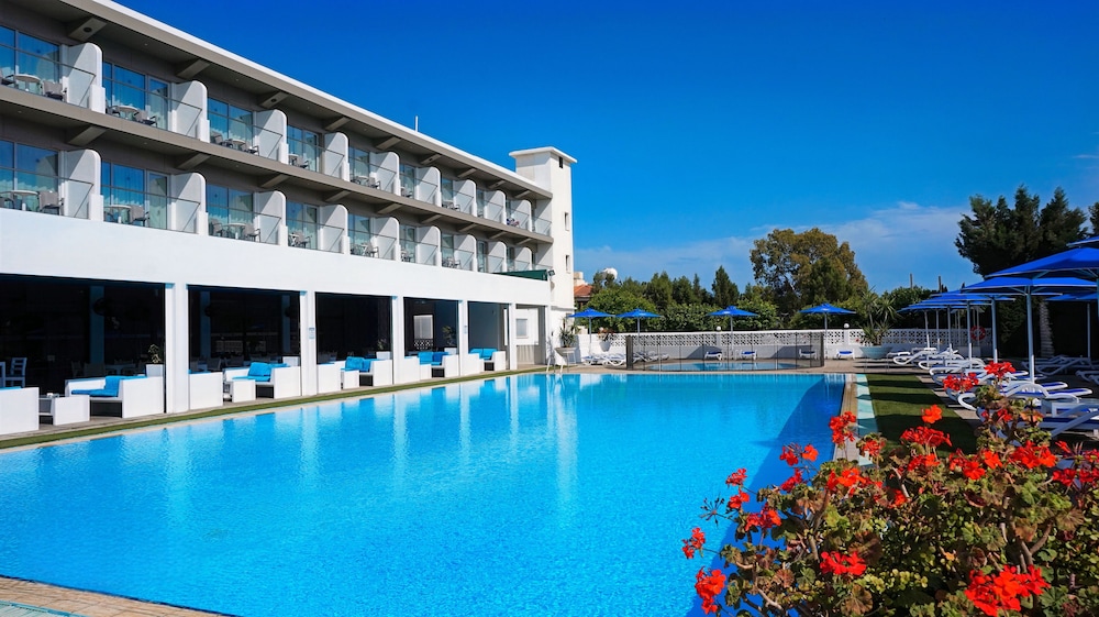 Sveltos Hotel 10/88