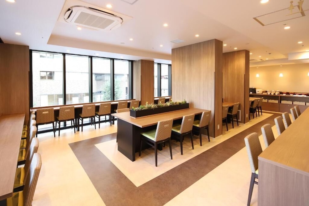 AB Hotel Osaka Sakaisuji-Hommachi 34/36
