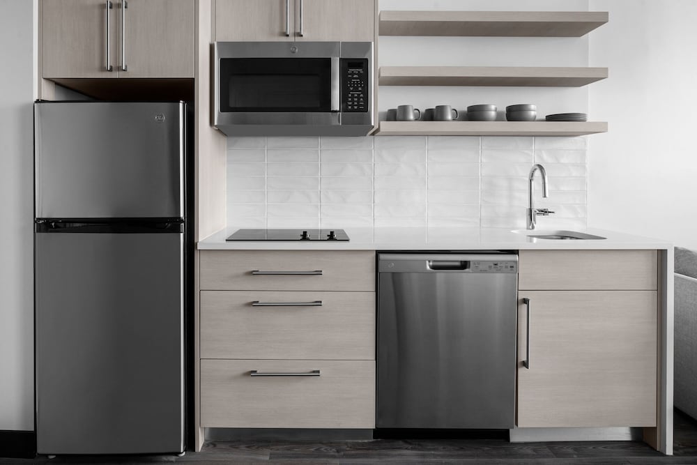 Element Miami Brickell 33/40